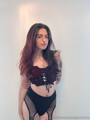 LenaLevvenx / lenalevvenxo nude photo #6