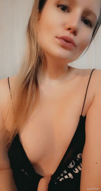 𝐋𝐄𝐍𝐀 ᴡ ᴛʜᴇ 𝐁𝐈𝐆 𝐁𝐎𝐎𝐓 / lenastarrpreview nude photo #9