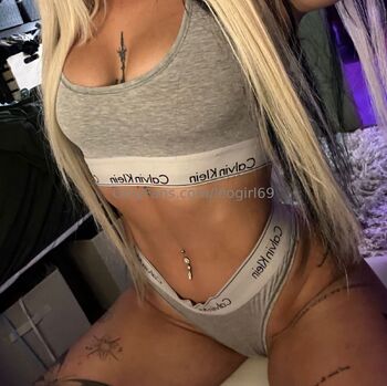 Leobab / leogirl69 / _alyssaleonard / _leobaby69 nude photo #10