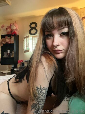 lottie 𖦹 ur alt princes / lewd_lottie nude photo #7