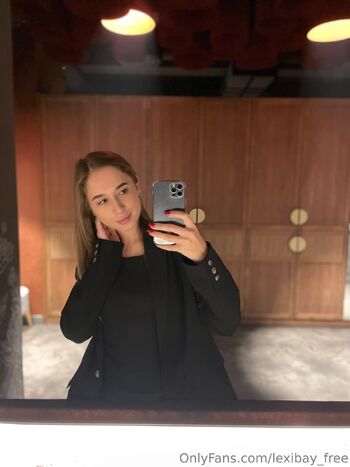 Lexi Ba / lexibay_free nude photo #2