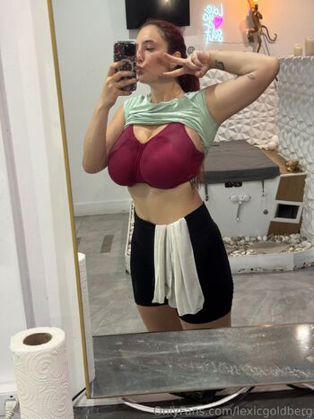 Lexi Cayl / lexicgoldberg nude photo #16