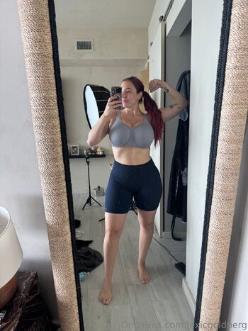 Lexi Cayl / lexicgoldberg nude photo #33