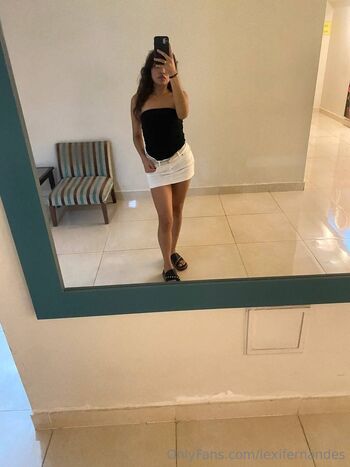 Lexi Fernande / lexifernandes nude photo #6