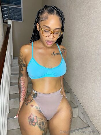 Lex / lexifree nude photo #14