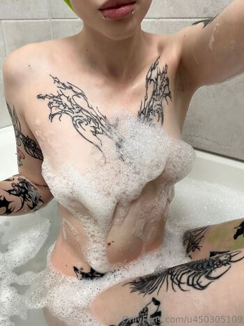 Lex / lexihexi nude photo #11