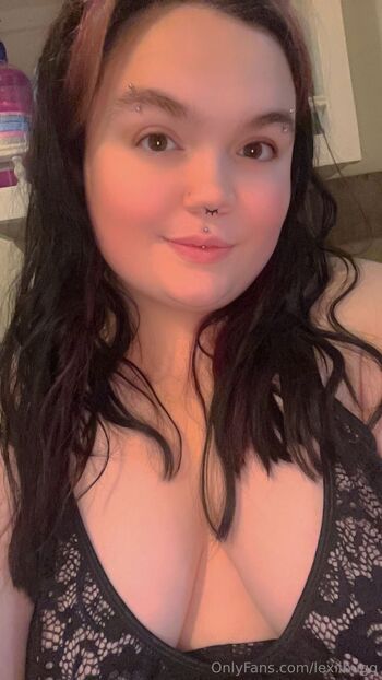 LexiiBug / lexiibugg nude photo #37
