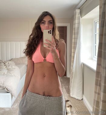 Lexi Knigh / lexiknightx nude photo #1