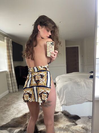 Lexi Knigh / lexiknightx nude photo #8