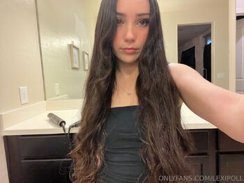 Lexi / lexipoll nude photo #8