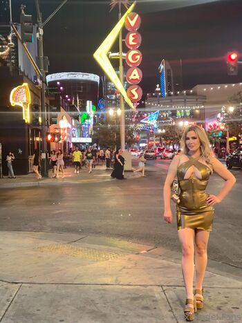 Lexi Sinde / lexisindel nude photo #10