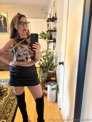 sex with le / lexxxswitch nude photo #2