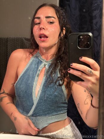 sex with le / lexxxswitch nude photo #13