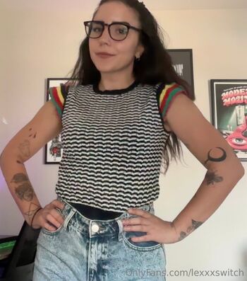 sex with le / lexxxswitch nude photo #17