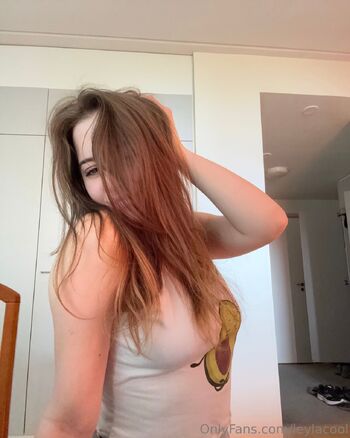 Leyla / leylacool nude photo #9