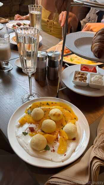 Lia Grac / lia_wet_pussy nude photo #11