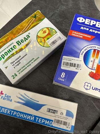 Lia Grac / lia_wet_pussy nude photo #33