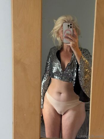 Lia Kovac / liakovach nude photo #14