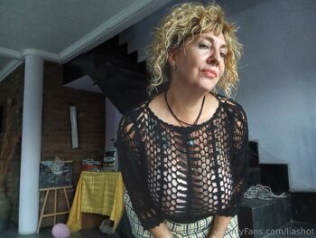 Li / liashot nude photo #9