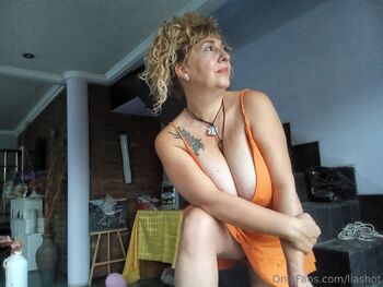 Li / liashot nude photo #12