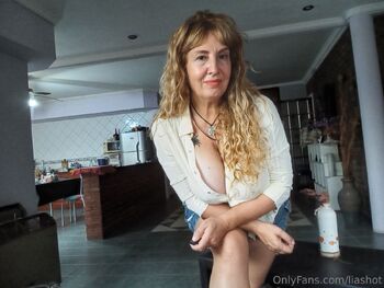 Li / liashot nude photo #15