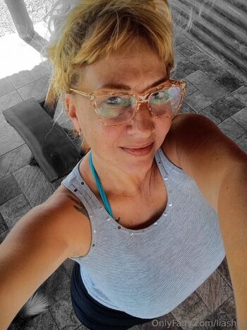 Li / liashot nude photo #24