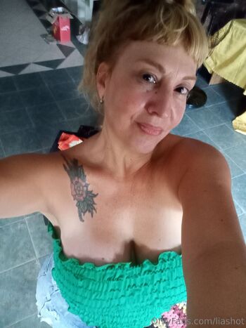 Li / liashot nude photo #30