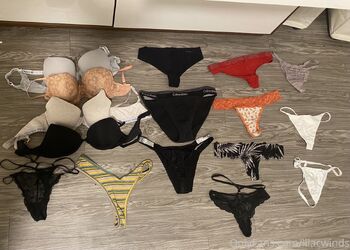 Lila / lilacwinds nude photo #7