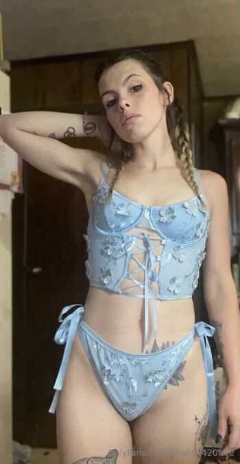 lilbabyx420free nude photo #8