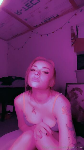 B ä L ê Y (Buggaboo / lilbear_xoxo nude photo #31