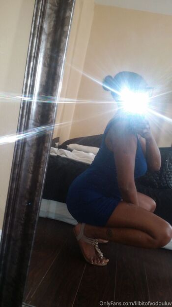 Judaimes FREAKSHO / lilbitofvodouluv nude photo #6