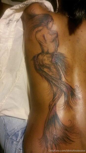 Judaimes FREAKSHO / lilbitofvodouluv nude photo #10