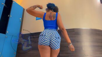 Lilbleu / lilbleuj / littlebleuj nude photo #2