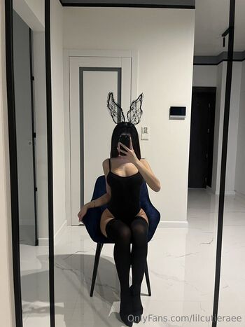 Rae ( ᵕ ) / lilcutieraee nude photo #29