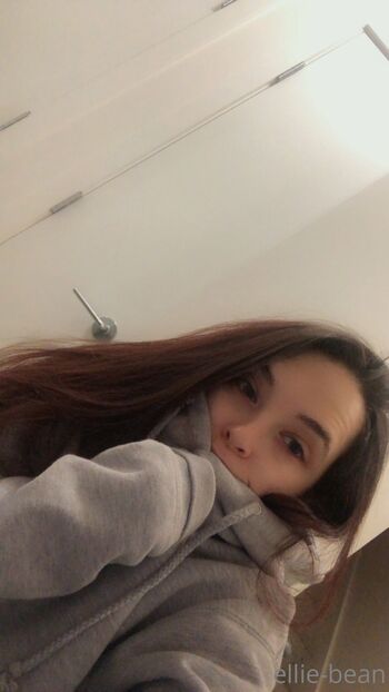 ELLIE / lilelliebean nude photo #20