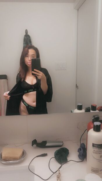 ELLIE / lilelliebean nude photo #38