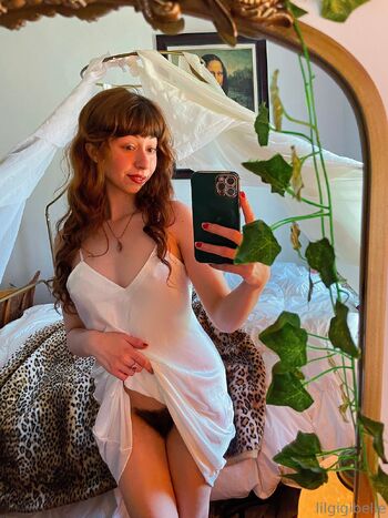 𝑔𝒾𝑔𝒾 / lilgigibelle nude photo #22