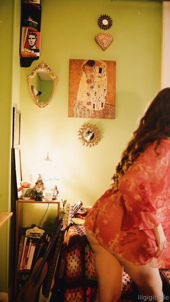 𝑔𝒾𝑔𝒾 / lilgigibelle nude photo #30