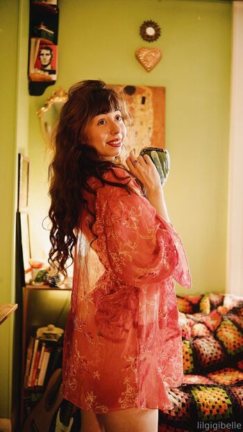 𝑔𝒾𝑔𝒾 / lilgigibelle nude photo #37