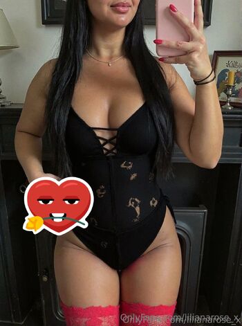 Liliana / lilianarose_x nude photo #34