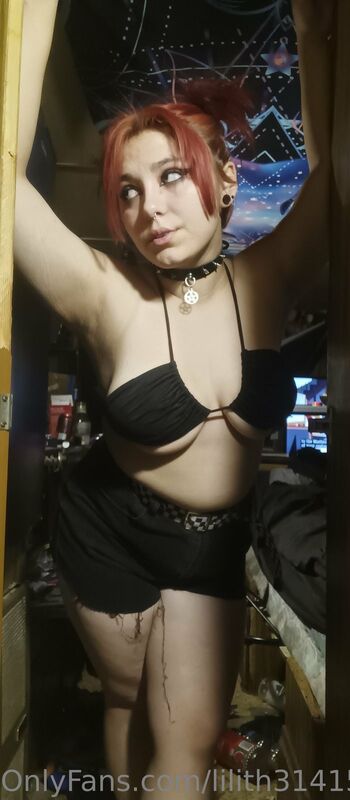 Lilit / lilith314159 nude photo #3