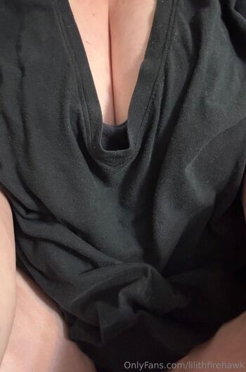 Lilith Firehaw / lilithfirehawk nude photo #9