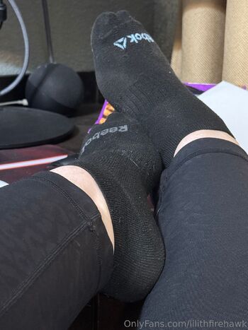 Lilith Firehaw / lilithfirehawk nude photo #11