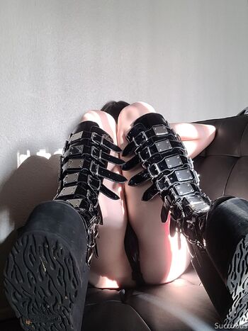 𝕷𝖎𝖑𝖎𝖙 / lilithxsuccubus nude photo #25