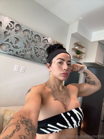 Lilkymchi / lilkymchiii / danellemorganfishback / lilkymchii nude photo #1