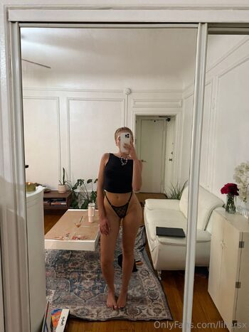 Lilly / lillersx nude photo #26