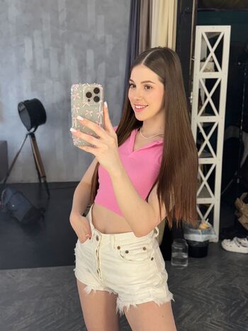 Lillie / lillie_miler nude photo #8