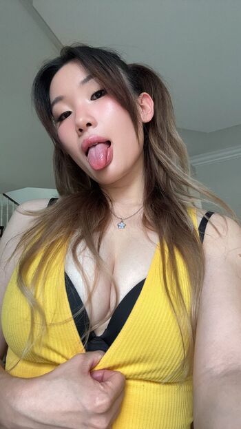 Lillie Nu / lillietv / lillienue nude photo #20