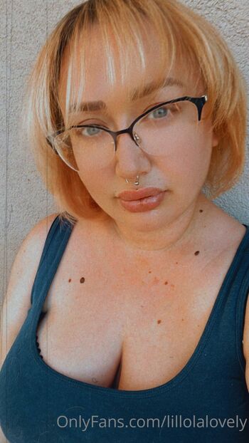 Lola Lovely Fre / lillolalovely nude photo #4