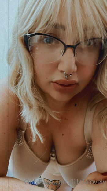 Lola Lovely Fre / lillolalovely nude photo #5